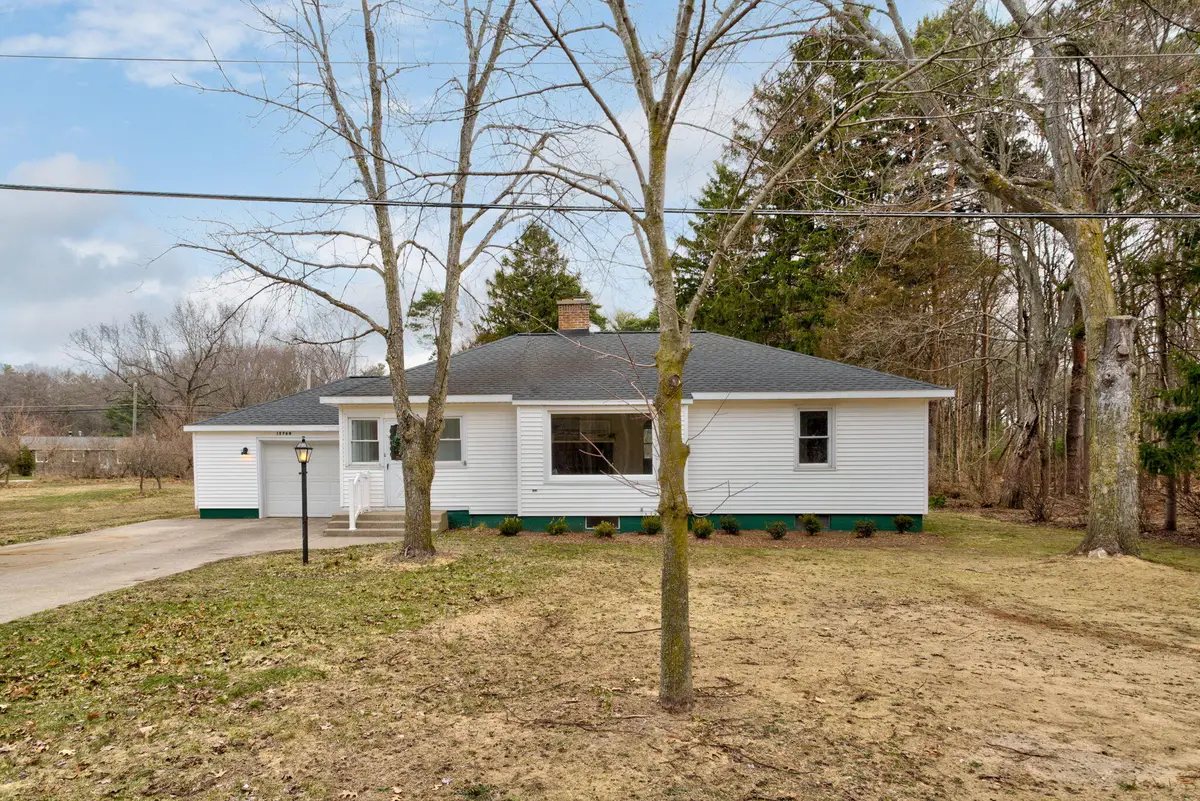 15769 Mercury Drive, Grand Haven, MI 49417 - #1