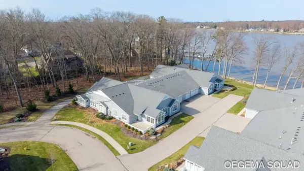 246 Janes View Drive Unit: 14, Holland, MI 49424