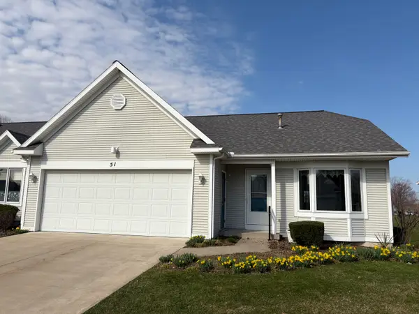 51 Newcastle Drive, Zeeland, MI 49464