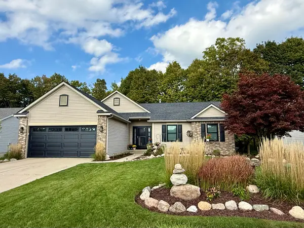 7108 Captiva Drive, Lansing, MI 48917
