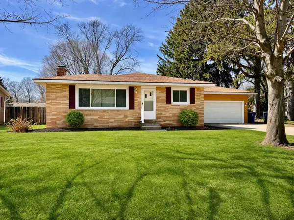 16297 Bloem Drive, SpringLake, MI 49456