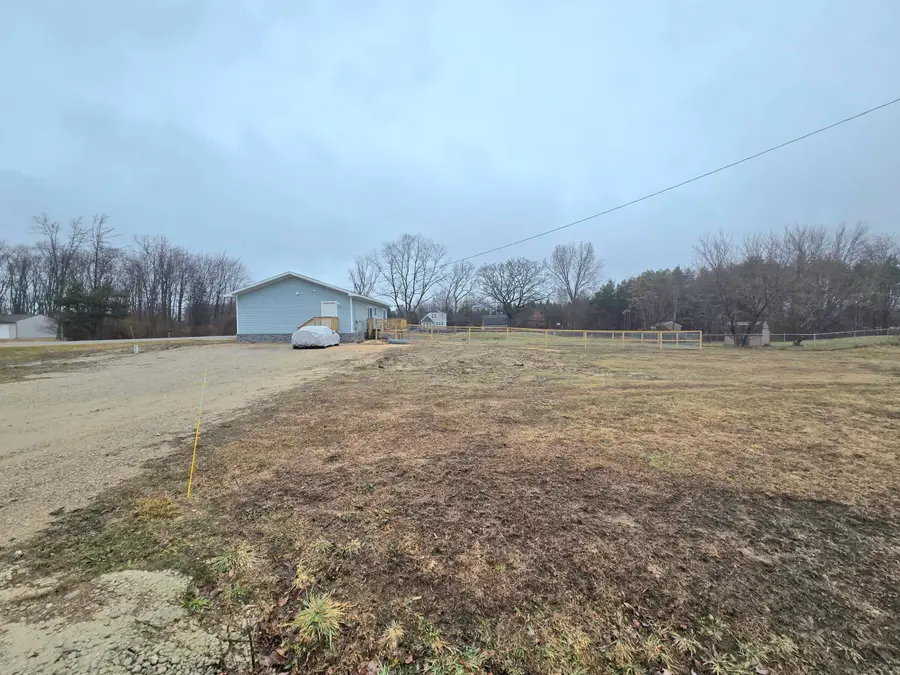 5885 73 1/2 Street, South Haven, MI 49090 - #3