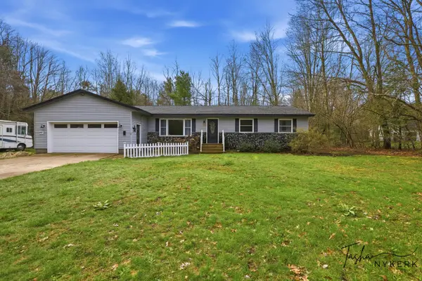 2467 Fenner Road, Muskegon, MI 49445