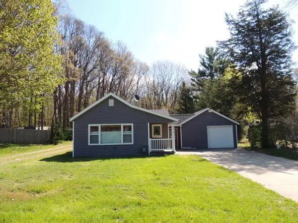 3323 Blue Star Highway, Saugatuck, MI 49453