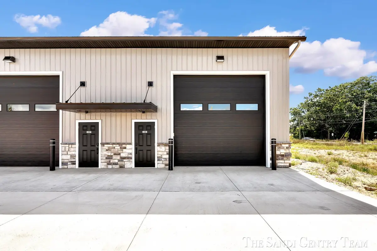 2695 Hein Road Unit: B102, Muskegon, MI 49445 - #1