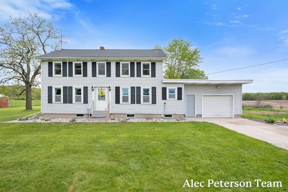 15799 40th Avenue, Coopersville, MI 49404 - #1