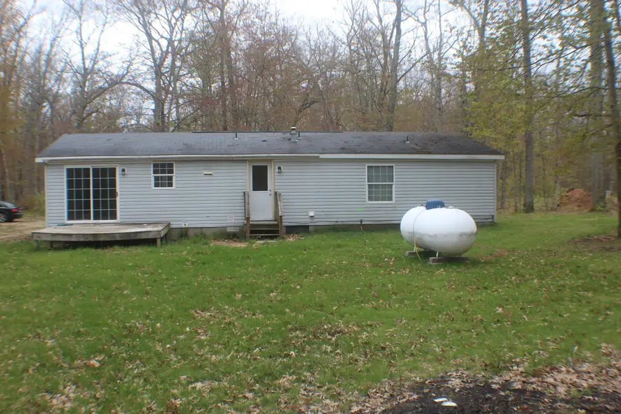 7305 S Forest Glen, Rothbury, MI 49452 - #2