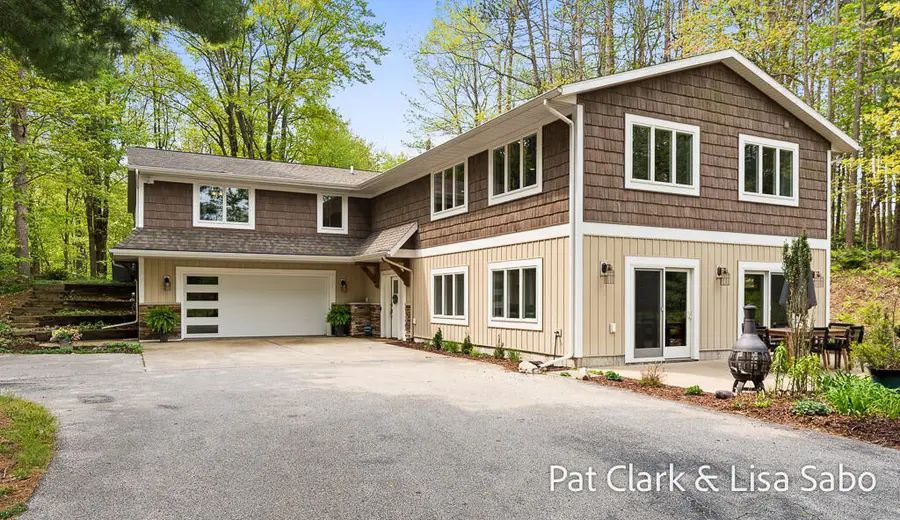 16580 Lake Michigan Drive, Grand Haven, MI 49460 - #2