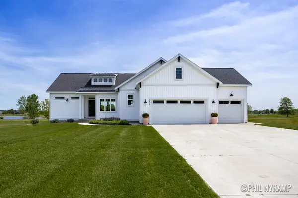 4616 Harkemas Creek Drive, Holland, MI 49424