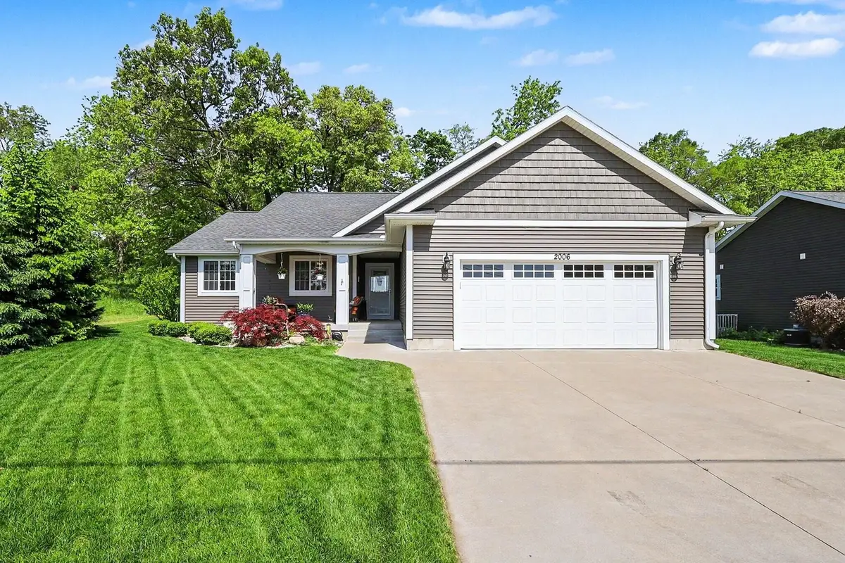 2006 Lake Avenue, Muskegon, MI 49445 - #1