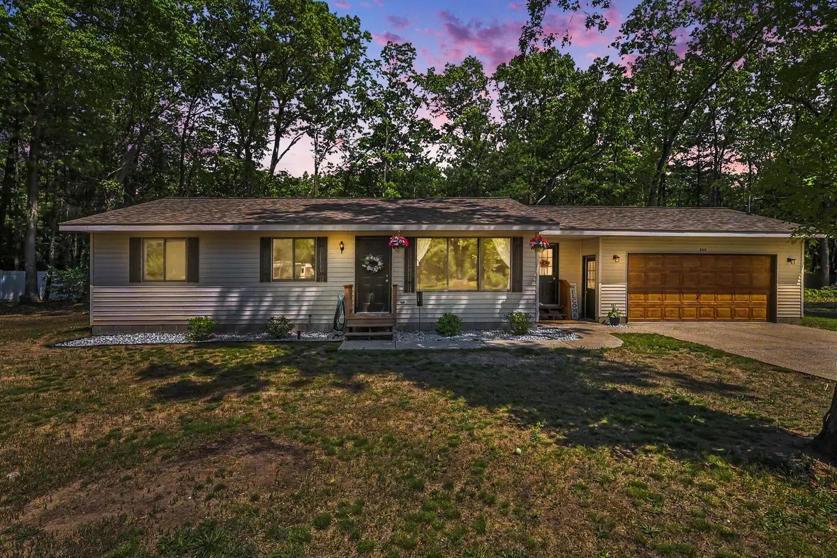 240 S Broton Road, Muskegon, MI 49442 - #1