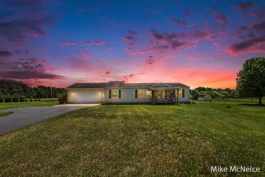 2079 W Mcmillan Road, Muskegon, MI 49445 - #2