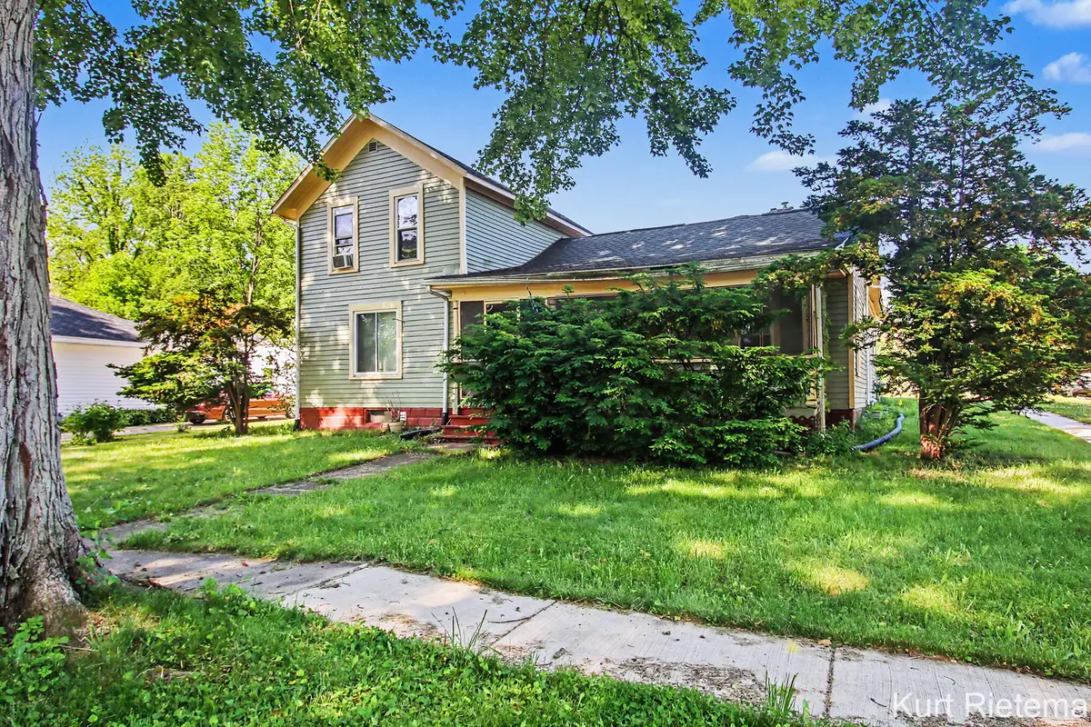 220 Hamilton Avenue, Bangor, MI 49013 - #1