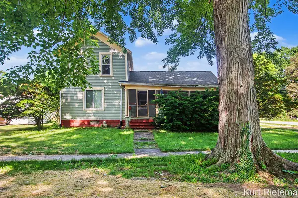 220 Hamilton Avenue, Bangor, MI 49013
