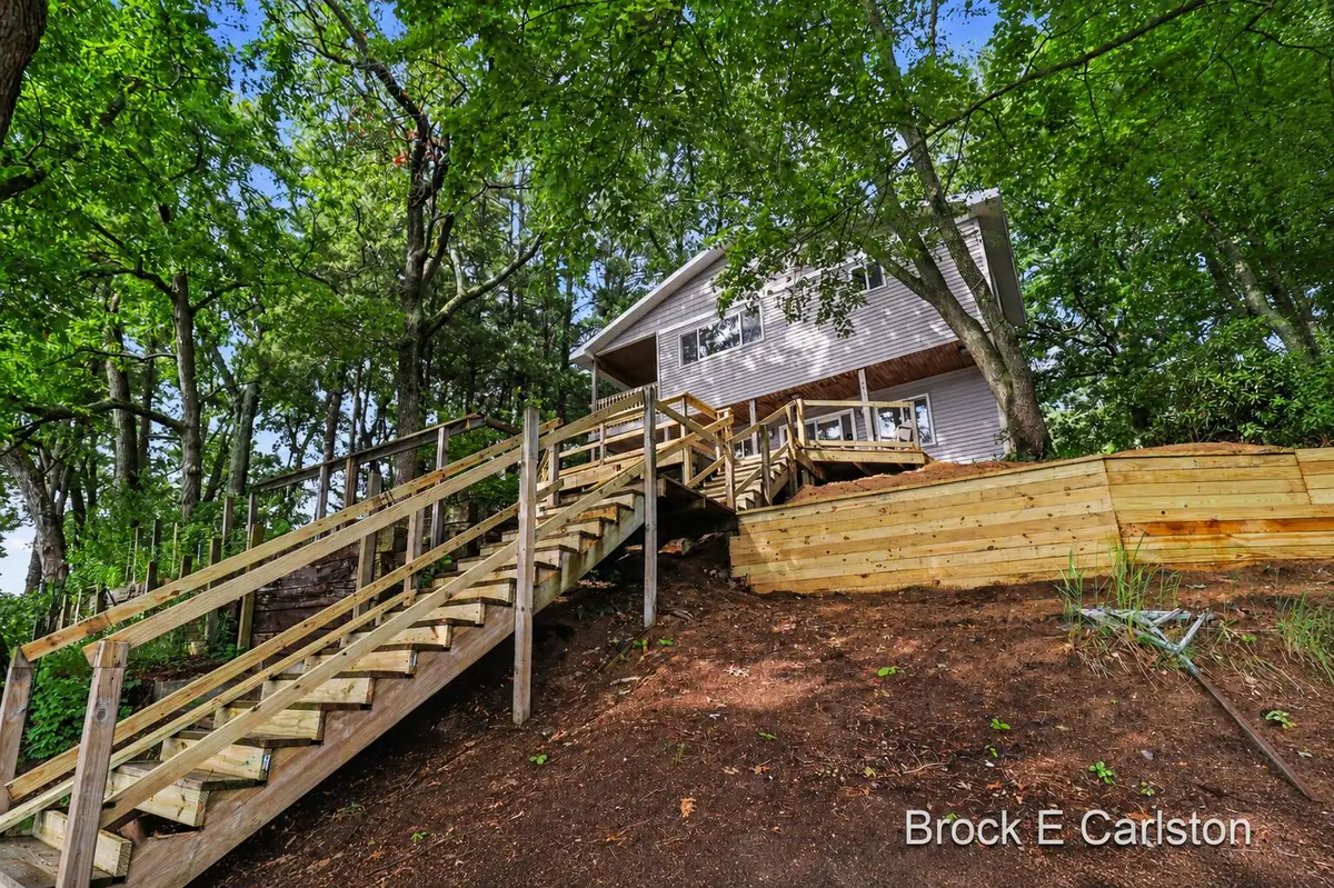 7880 W Lake Road, Holton, MI 49457 - #1