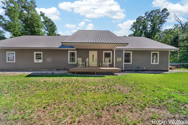 10337 Schow Road, Holton, MI 49425