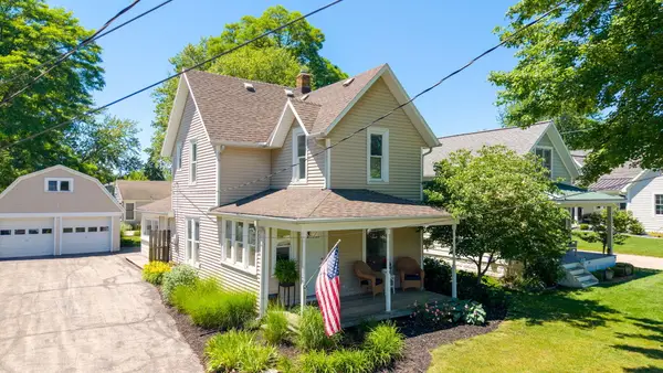 862 Saint Joseph Street, SouthHaven, MI 49090