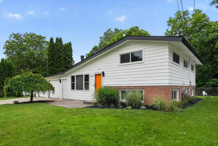 5802 Montebello Avenue, Haslett, MI 48840 - #2
