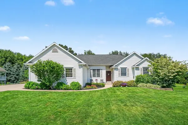 13154 Acacia Drive, GrandHaven, MI 49417