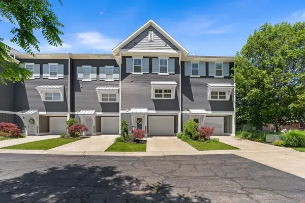 160 Keewatin Way Building: 9 Unit: D, Douglas, MI 49406