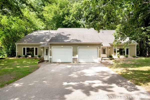 17771 148th Avenue, SpringLake, MI 49456