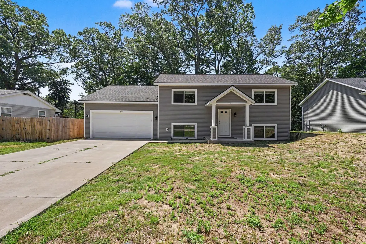 86 Dunton Avenue, Holland, MI 49424 - #1
