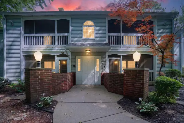 609 Curzon Court Unit: 203, Howell, MI 48843