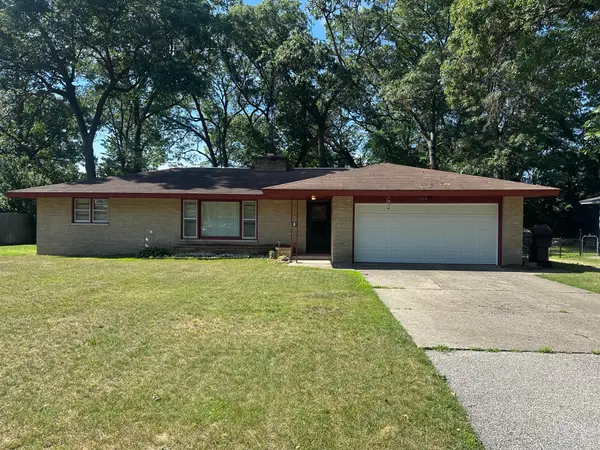 1749 Southland Drive, Muskegon, MI 49442
