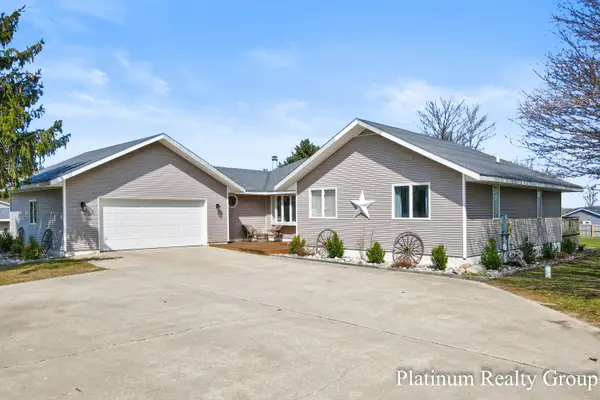 4834 W Elizabeth Drive, Shelby, MI 49455