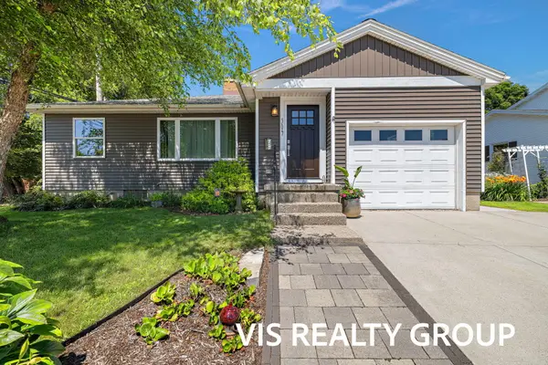 509 Marion Avenue, GrandHaven, MI 49417