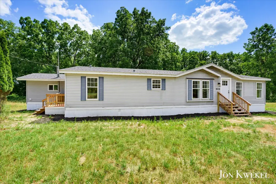 8636 Maple Road, Lyons, MI 48851 - #3