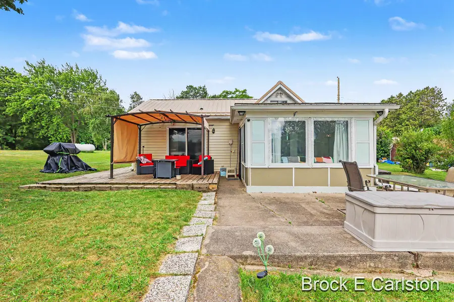 2900 S Martin Drive, Fremont, MI No - #2