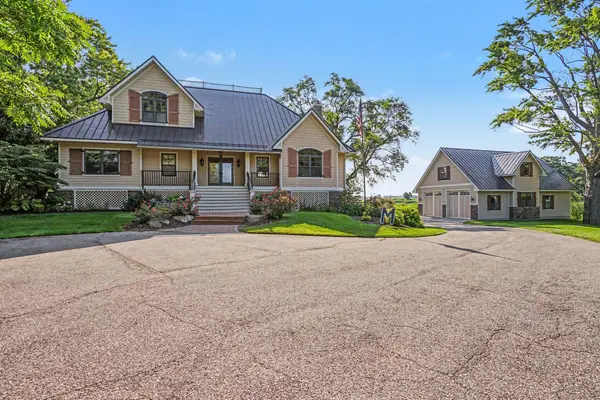 14848 152nd Avenue, GrandHaven, MI 49417