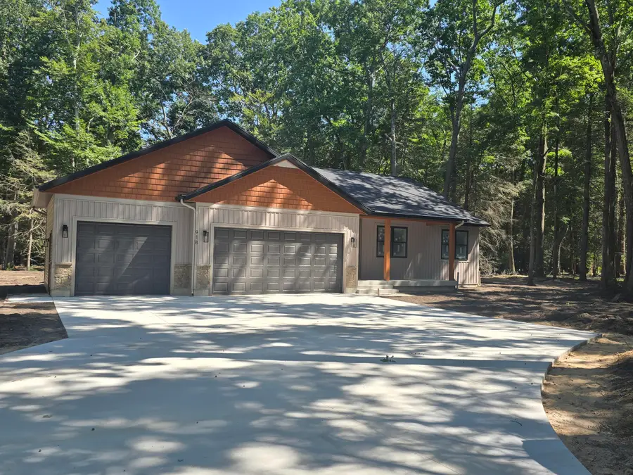 918 Scenic Drive, Muskegon, MI 49445 - #2
