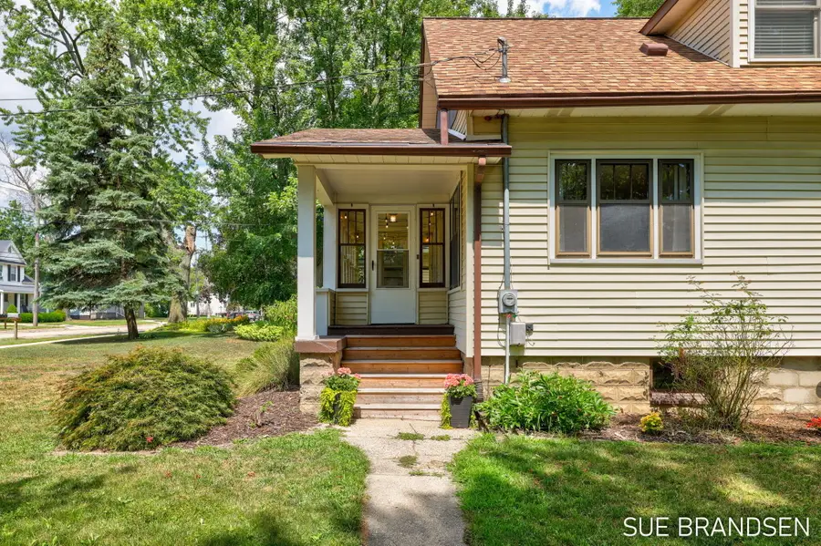 357 N State Street, Zeeland, MI 49464 - #3