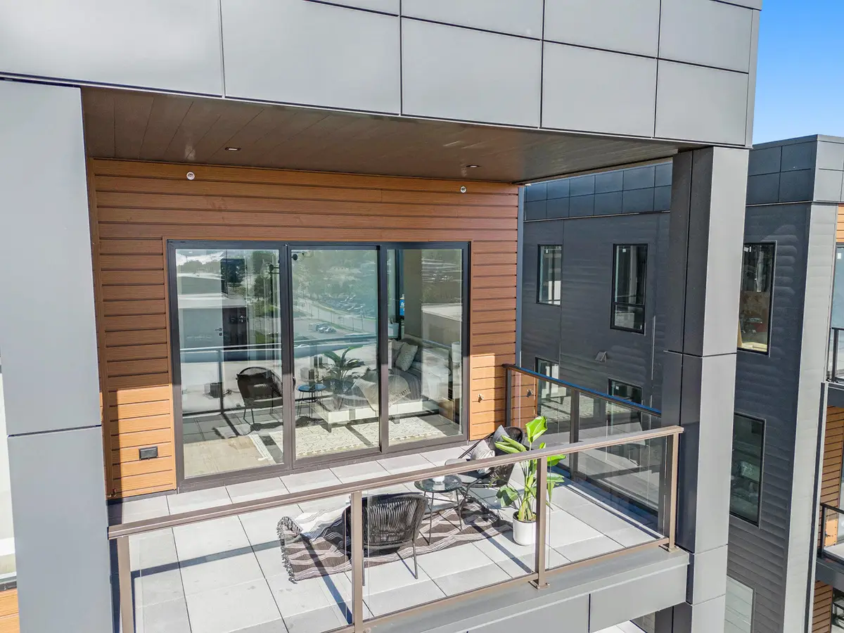 159 S River Avenue Unit: 403, Holland, MI 49423 - #1