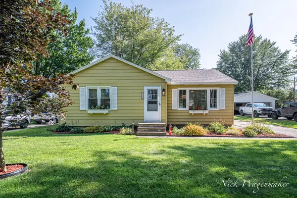 712 River Street, SpringLake, MI 49456