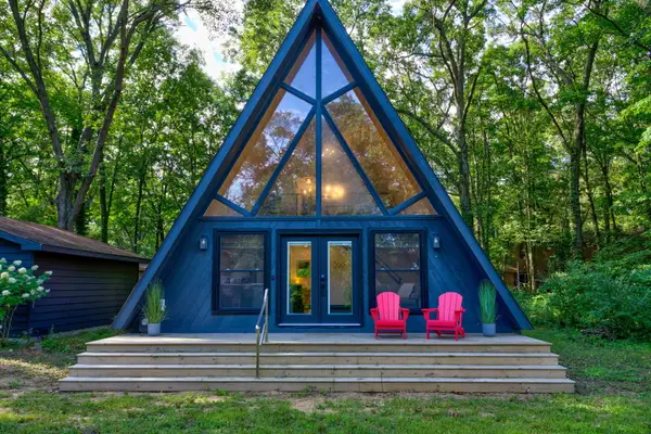 3914 Arrowhead Trail, Allegan, MI 49010