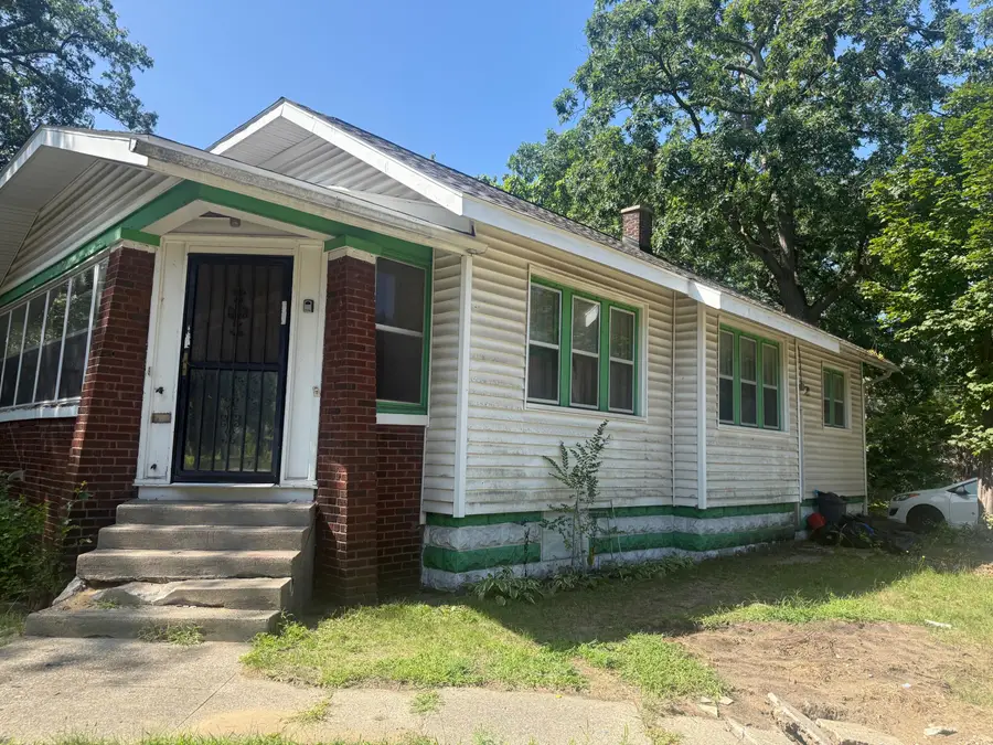2401 Baker Street, Muskegon Heights, MI 49444 - #3