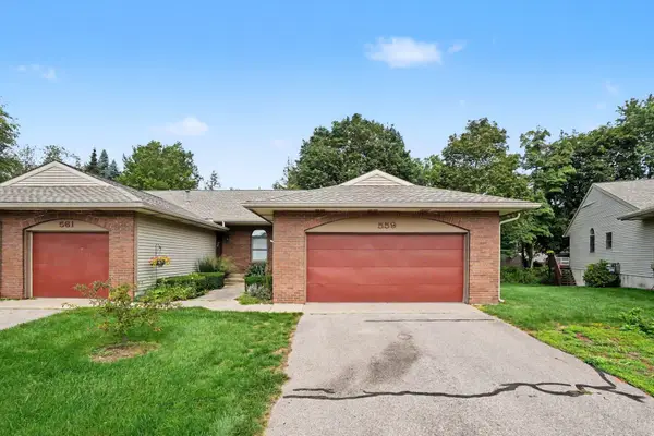559 Spring Lane, Holland, MI 49423
