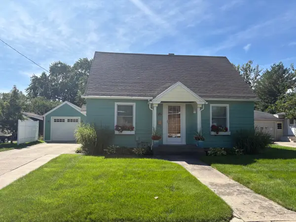 114 W Exchange Street, SpringLake, MI 49456