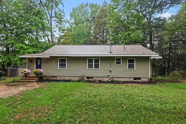 3792 E Pontaluna Road, Fruitport, MI 49415