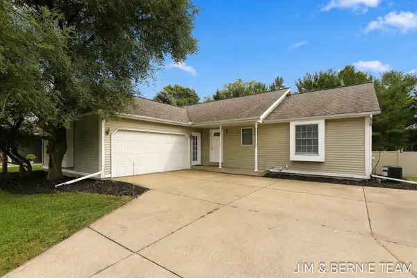 3114 Fox Fire Trail, Zeeland, MI 49464