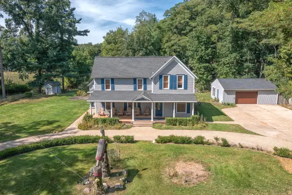 300 Ferry Street, Douglas, MI 49406