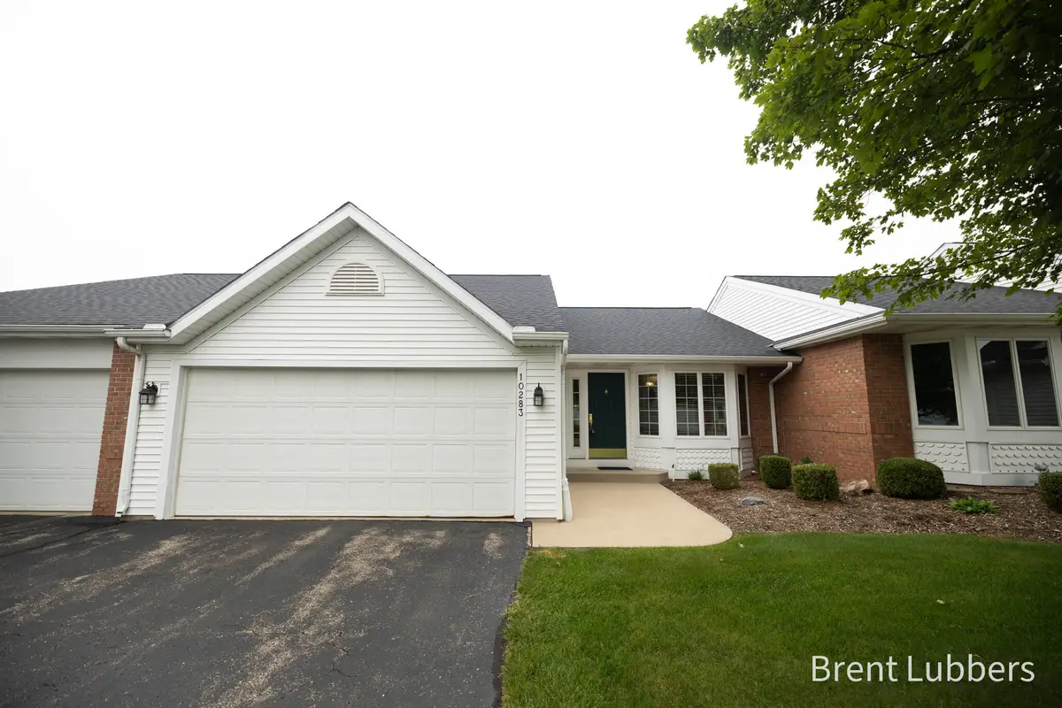 10283 Castlecourt Unit: 7, Zeeland, MI 49464 - #1
