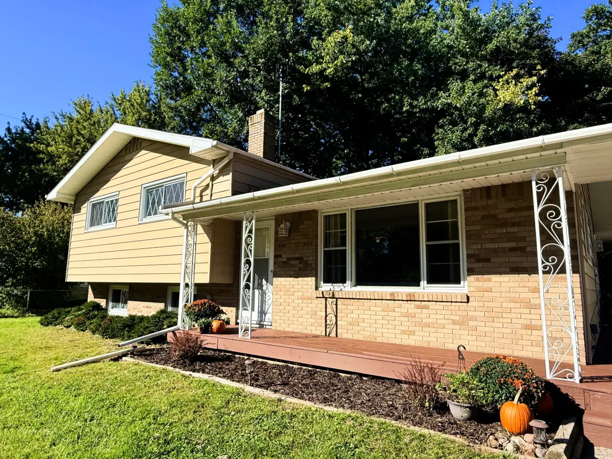 5012 Tressa Drive, Lansing, MI 48910 - #1