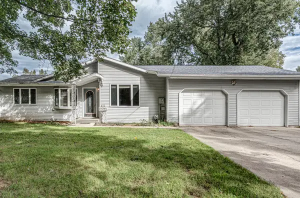 412 Lake Street, Bellevue, MI 49021