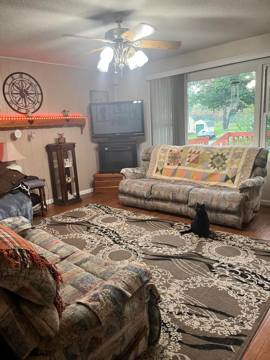 4315 Teanmar Avenue, Muskegon, MI 49444 - #3