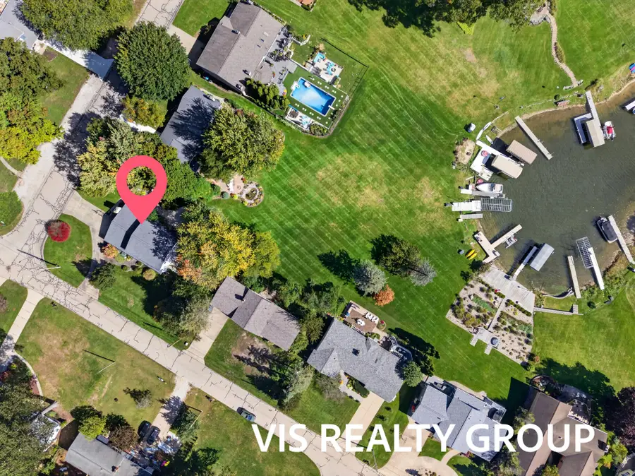 16119 Harbor Point Drive, Ferrysburg, MI 49456 - #2