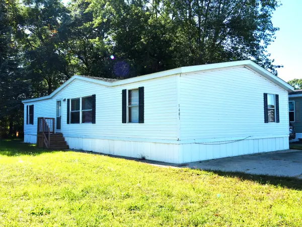 1481 Kenora Street, NortonShores, MI 49444